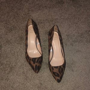 Brand New! Perfect for Fall